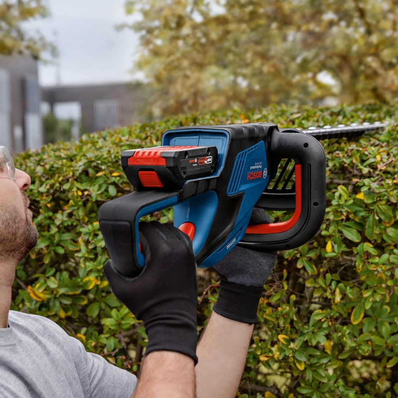 BOSCH BOSCH GHE18V-60 18v Brushless Hedge Trimmer BODY ONLY