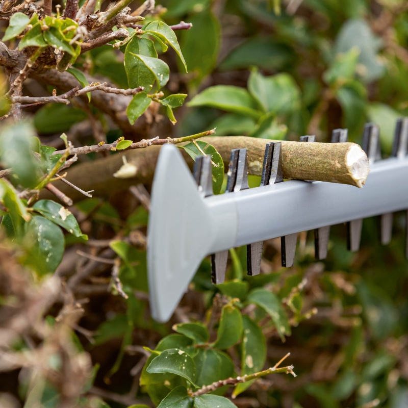 BOSCH BOSCH GHE18V-50 18v Brushless Hedge Trimmer BODY ONLY