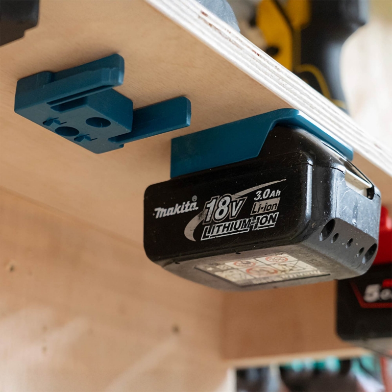 STEALTHMOUNTS STEALTHMOUNTS BM-MK18-BLU-6 Makita 18v Battery Mounts Blue