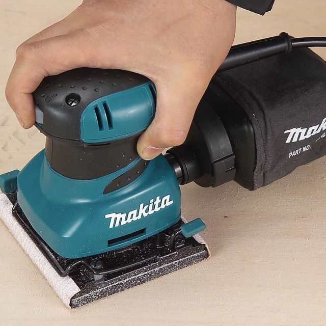 MAKITA MAKITA BO4556 110v Sander