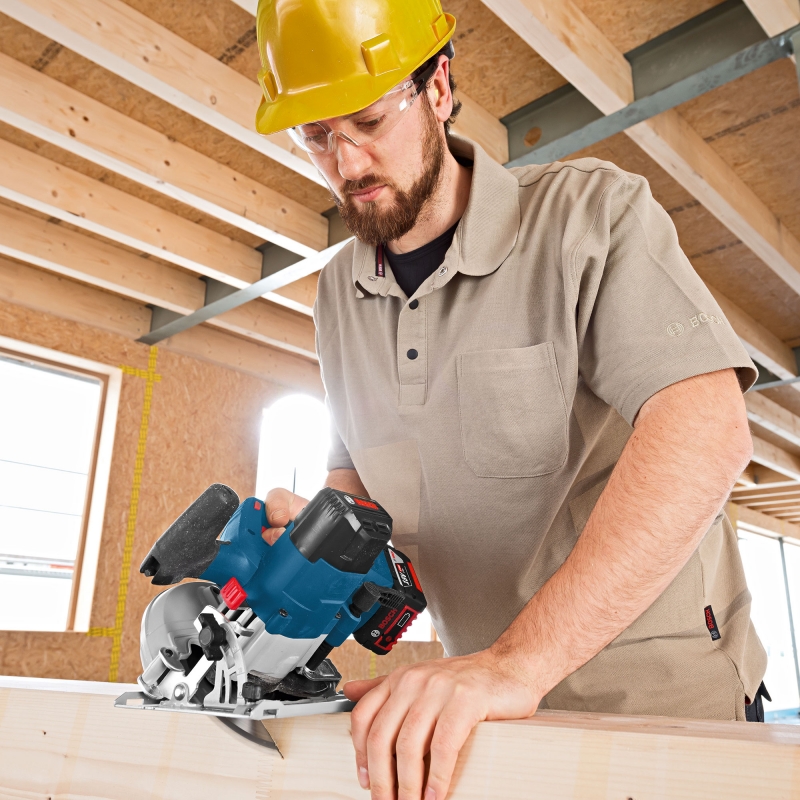 BOSCH BOSCH GKS18V-57G 18v Circular Saw BODY ONLY - Click & Go