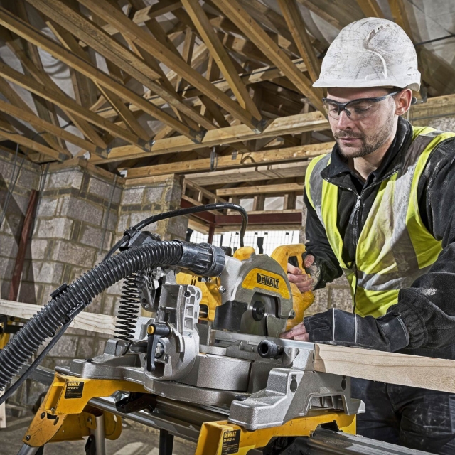 DEWALT DEWALT DWS777L 110v 216mm Slide Mitre with XPS