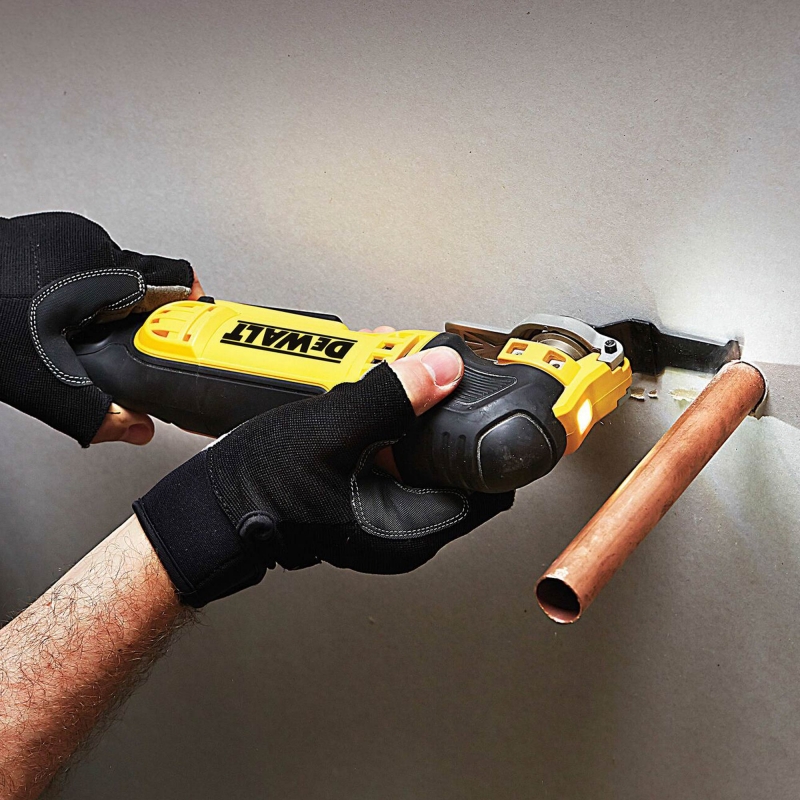 DEWALT DEWALT DWE315KT 240v Oscillating Tool 300w with 29 accessories