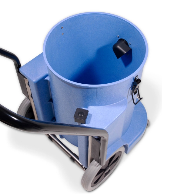 NUMATIC NUMATIC WVD900-2 240v Wet and Dry Vac c/w BB8 Kit