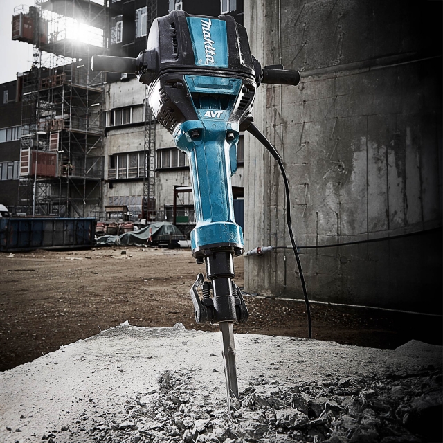 MAKITA MAKITA HM1812 110v AVT Electric Breaker