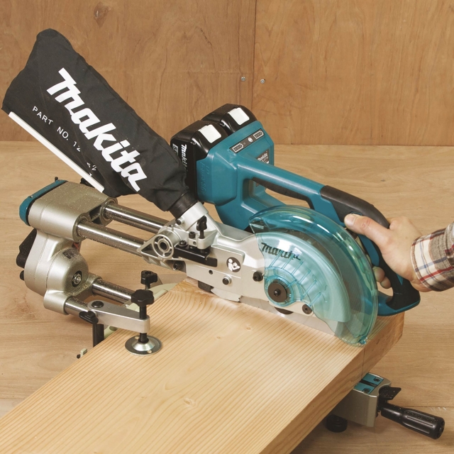 MAKITA MAKITA DLS714NZ Twin 18v  (36v) Mitre Saw BODY ONLY