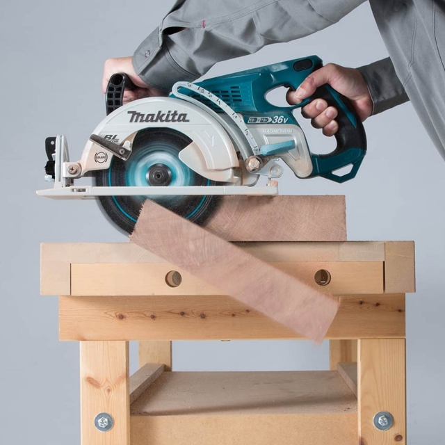 MAKITA MAKITA DRS780Z Twin 18v Brushless 185mm Circular Saw BODY ONLY