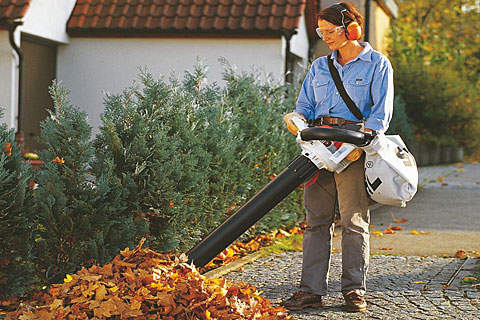 How To Use A Leaf Blower